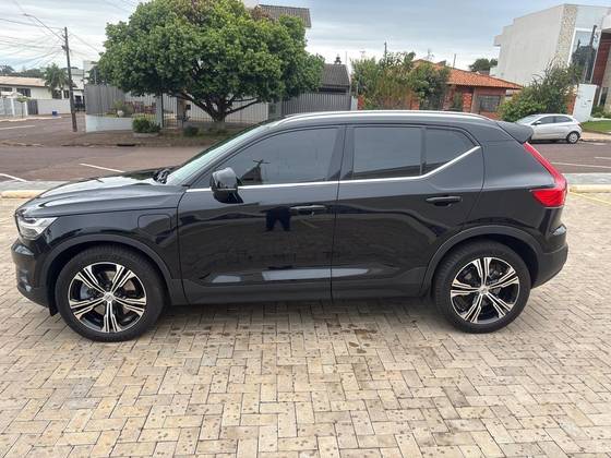 VOLVO XC40 1.5 T5 RECHARGE INSCRIPTION GEARTRONIC VOLVO XC40 1.5 T5 RECHARGE INSCRIPTION GEARTRONIC